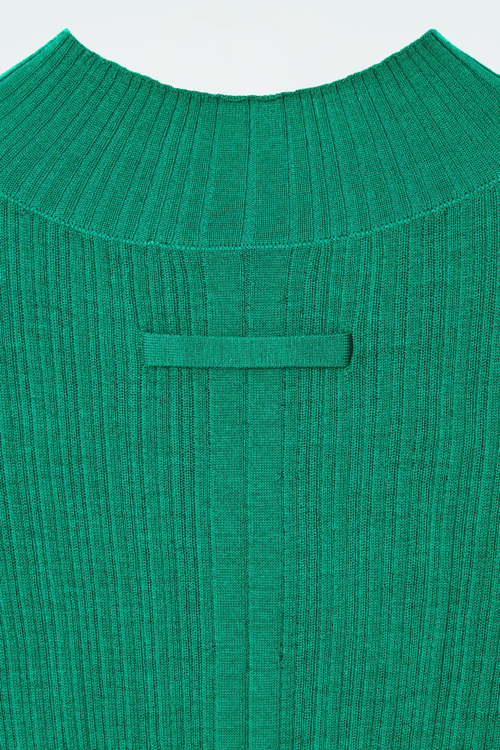 Discount COS PRĄŻKOWANY TOP Z WEŁNY MERYNOSOWEJ