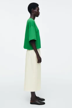 Fashion COS PUDEŁKOWY T-SHIRT OVERSIZE