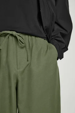 Hot COS REGULOWANE W PASIE SPODNIE Z NOGAWKAMI TYPU BARREL Khaki