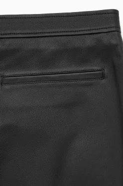 Outlet COS RELAXEDFIT TAPERED LEATHER TROUSERS Black