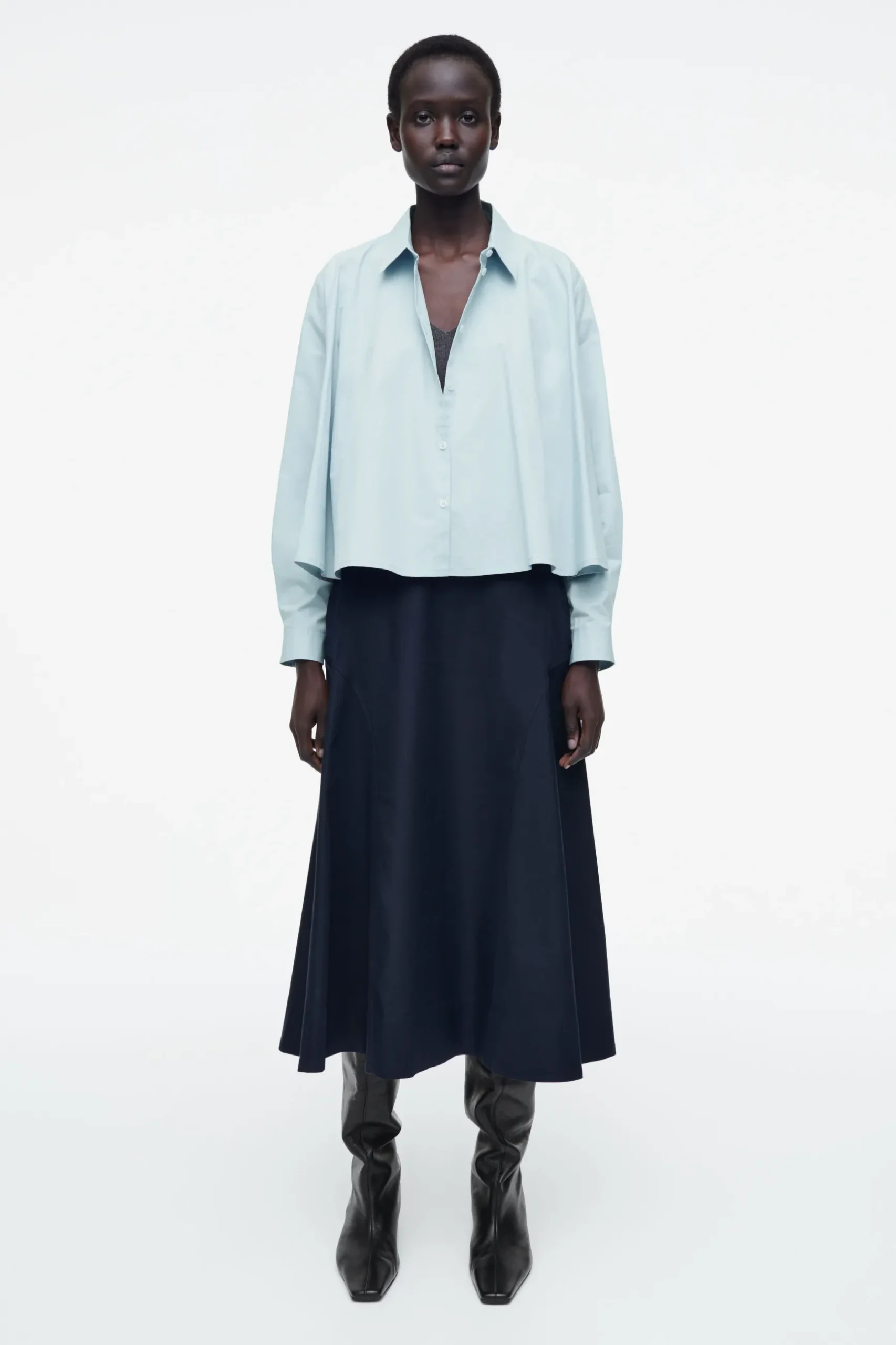 Sale COS ROZSZERZANA BAWEŁNIANA KOSZULA – RELAXED FIT
