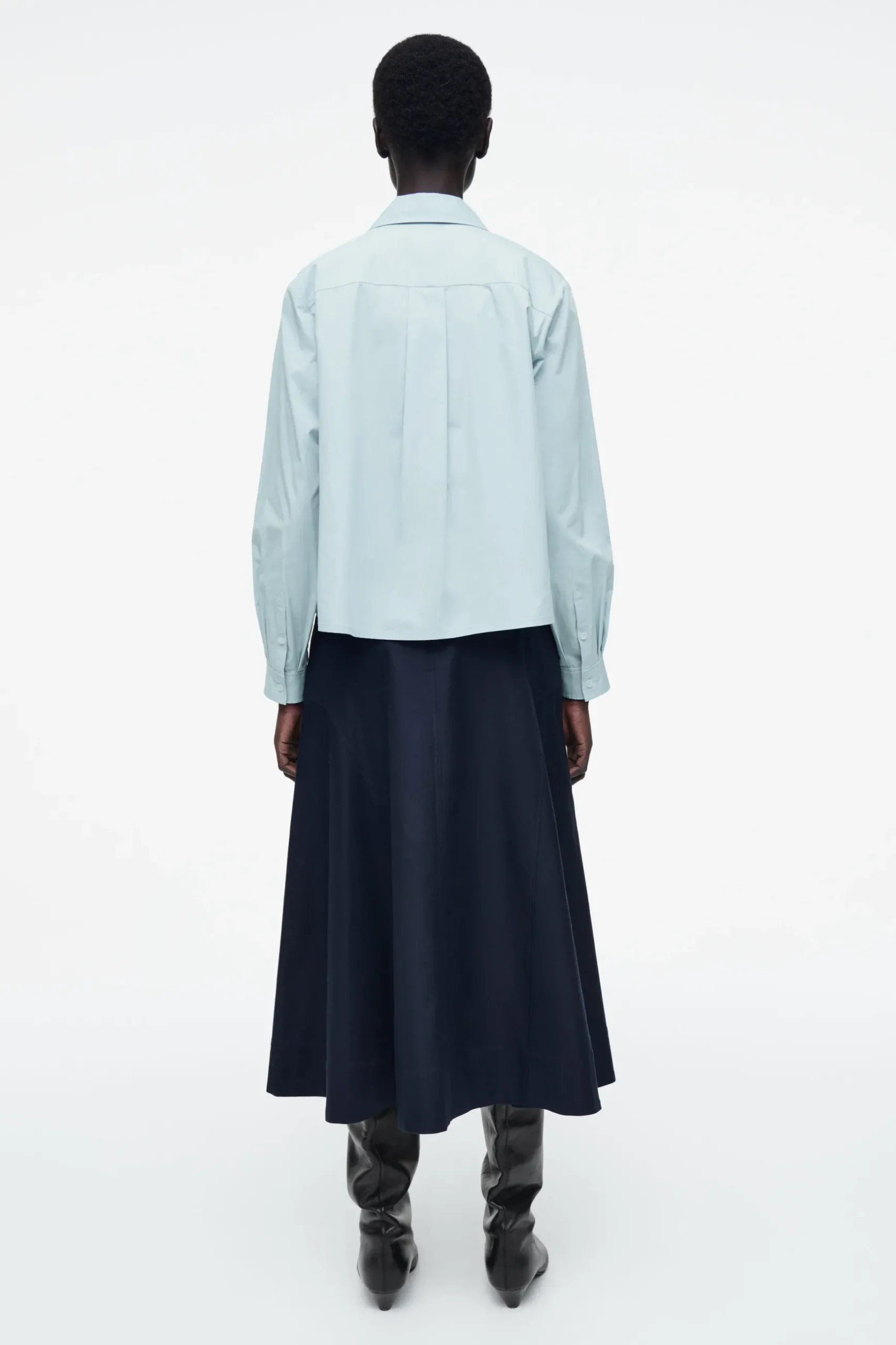 Sale COS ROZSZERZANA BAWEŁNIANA KOSZULA – RELAXED FIT