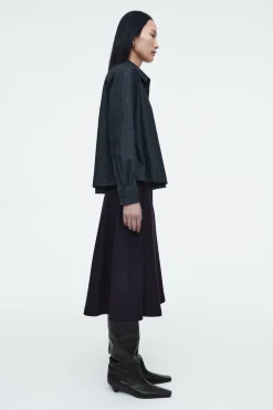 Discount COS ROZSZERZANA KOSZULA DŻINSOWA – REGULAR FIT