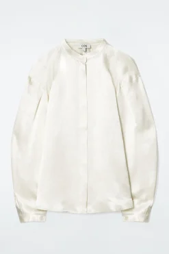 Clearance COS SATYNOWA KOSZULA Z PLISOWANIAMI – RELAXED FIT