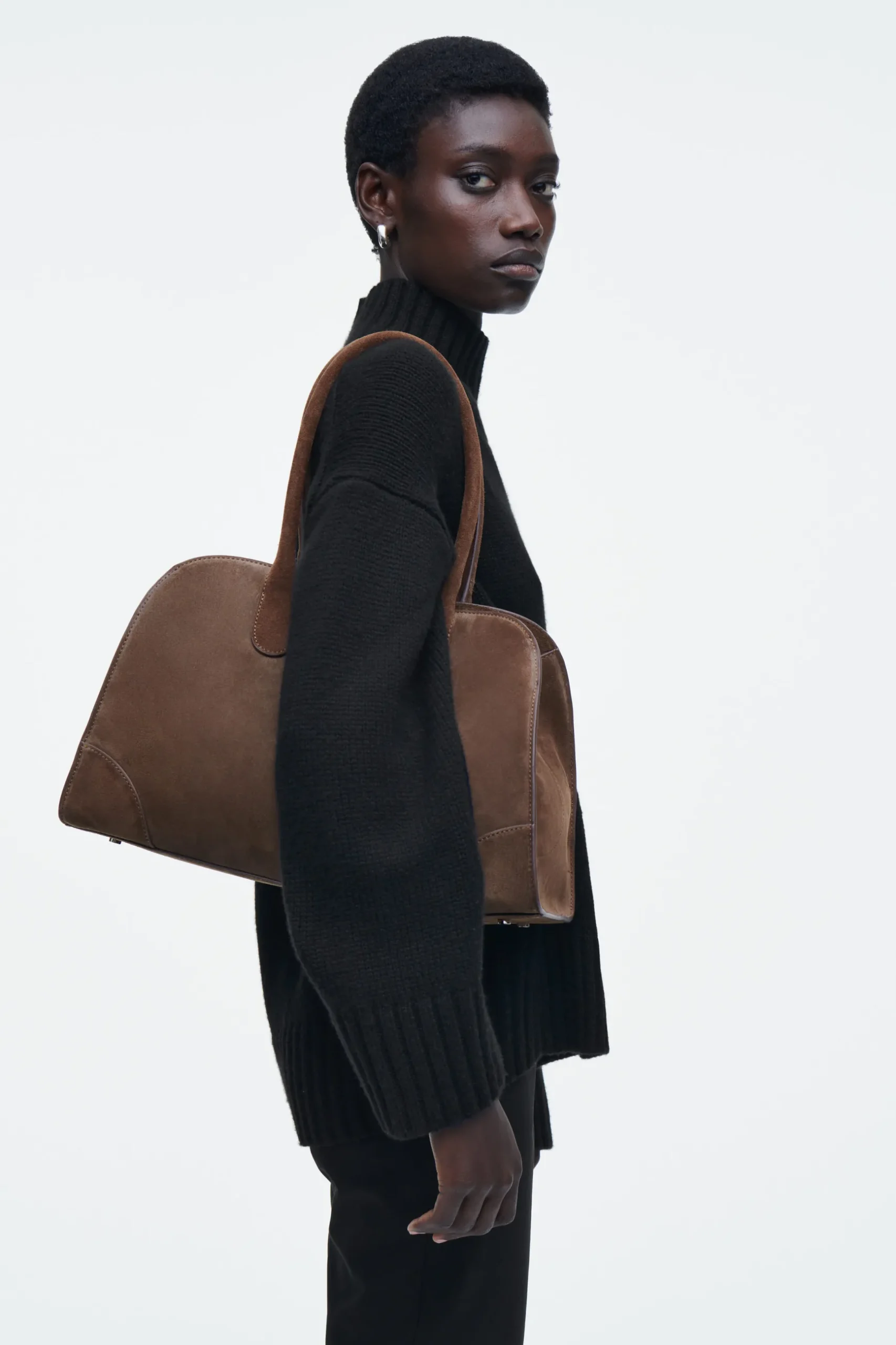 Fashion COS SKÓRZANA MAŁA TORBA STUDIO TYPU BOWLING BAG Brązowy