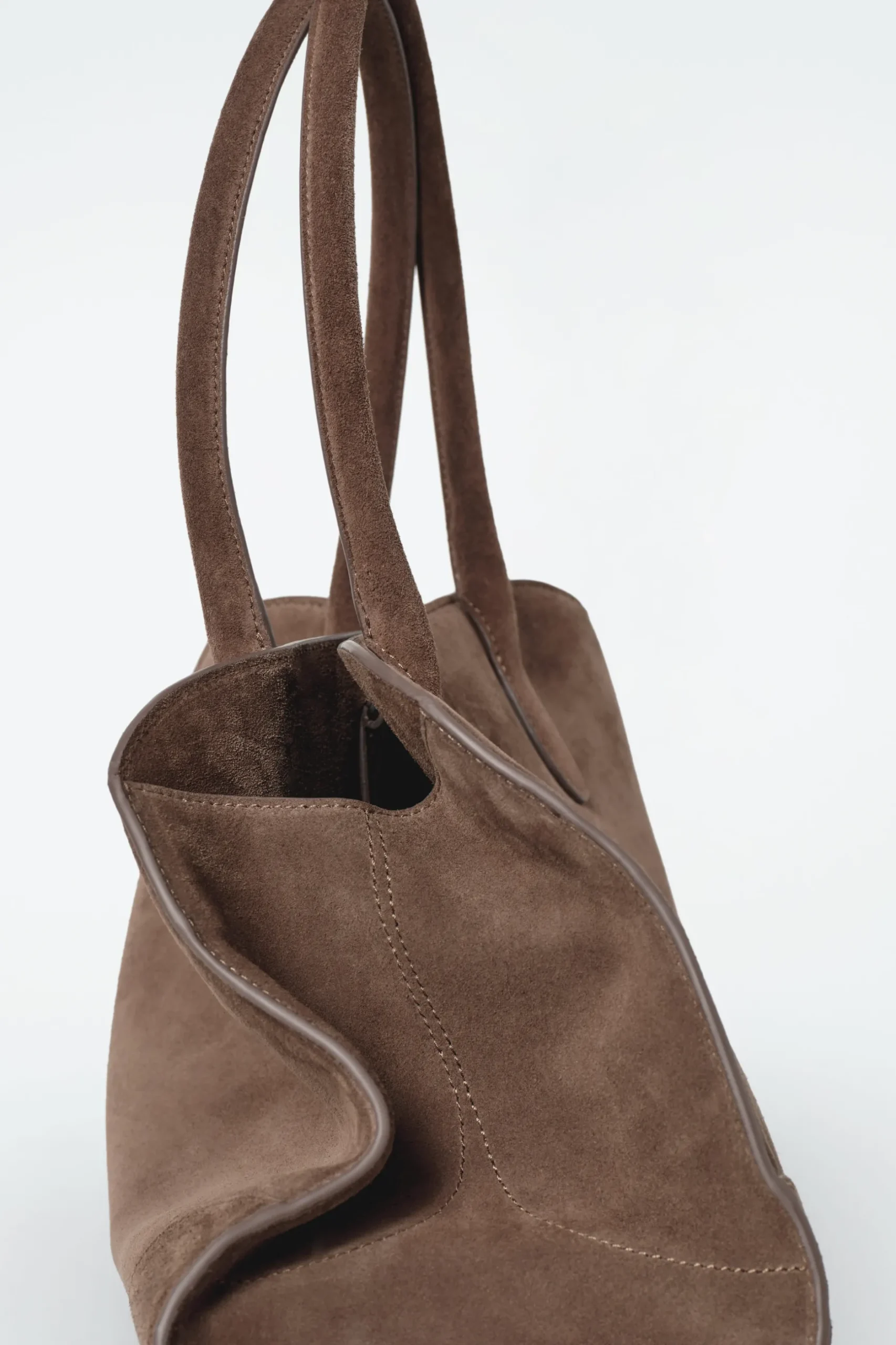 Fashion COS SKÓRZANA MAŁA TORBA STUDIO TYPU BOWLING BAG Brązowy