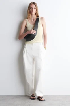 Hot COS SKÓRZANA TOREBKA „SWING” TYPU TOTE Czarny