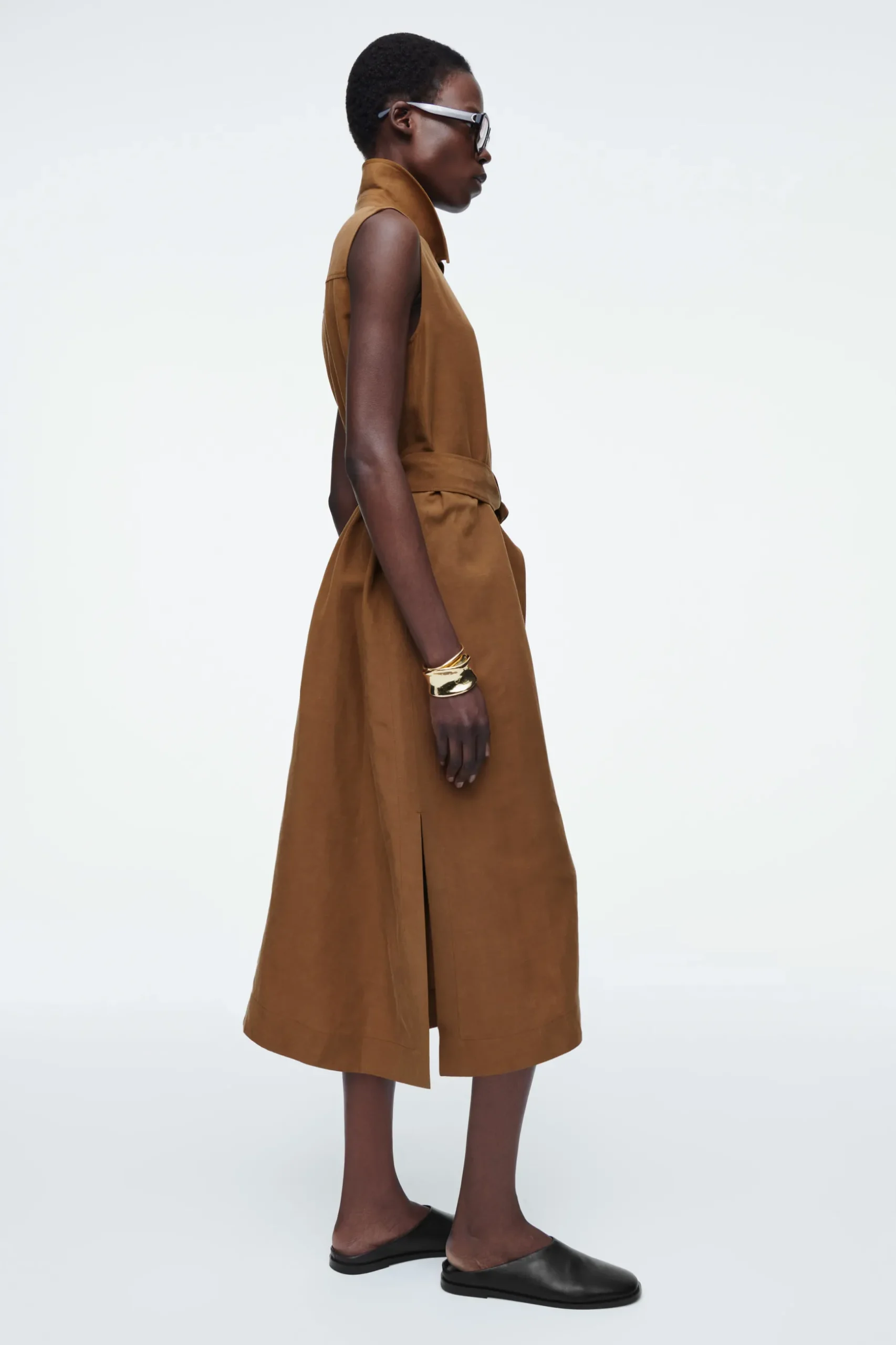 Online COS SLEEVELESS UTILITY MIDI SHIRT DRESS