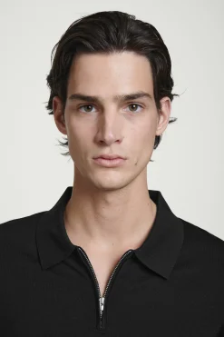Hot COS SLIM KNITTED SILK ZIPUP POLO SHIRT | Czarny