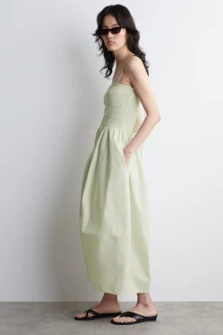 Discount COS SMOCKED MIDI DRESS