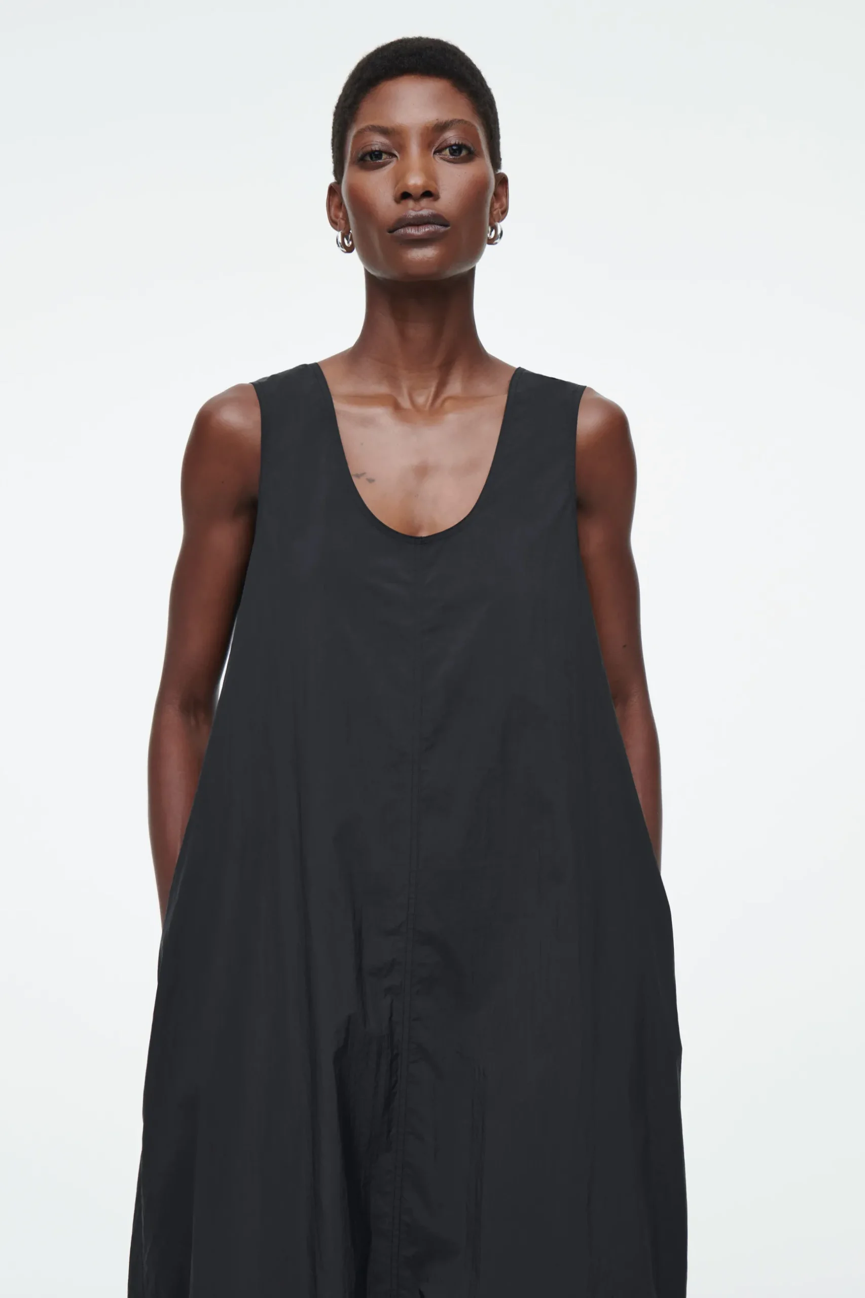 Outlet COS SPADOCHRONOWA SUKIENKA MAXI OVERSIZE