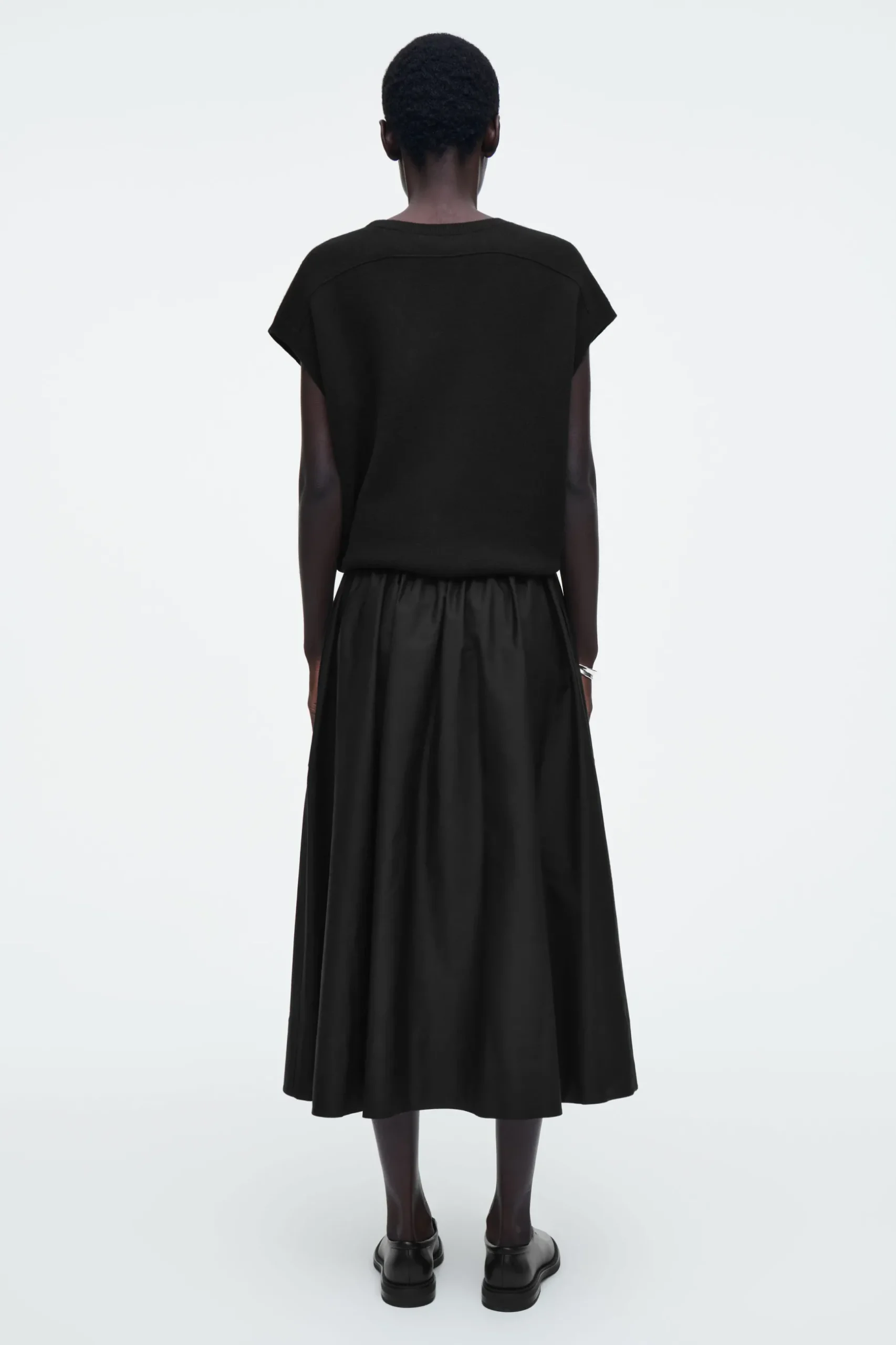 New COS SPÓDNICA MIDI Z ELASTYCZNĄ TALIĄ