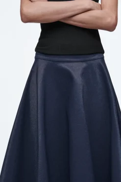 Clearance COS SPÓDNICA Z DENIMU Z EFEKTEM WET LOOK