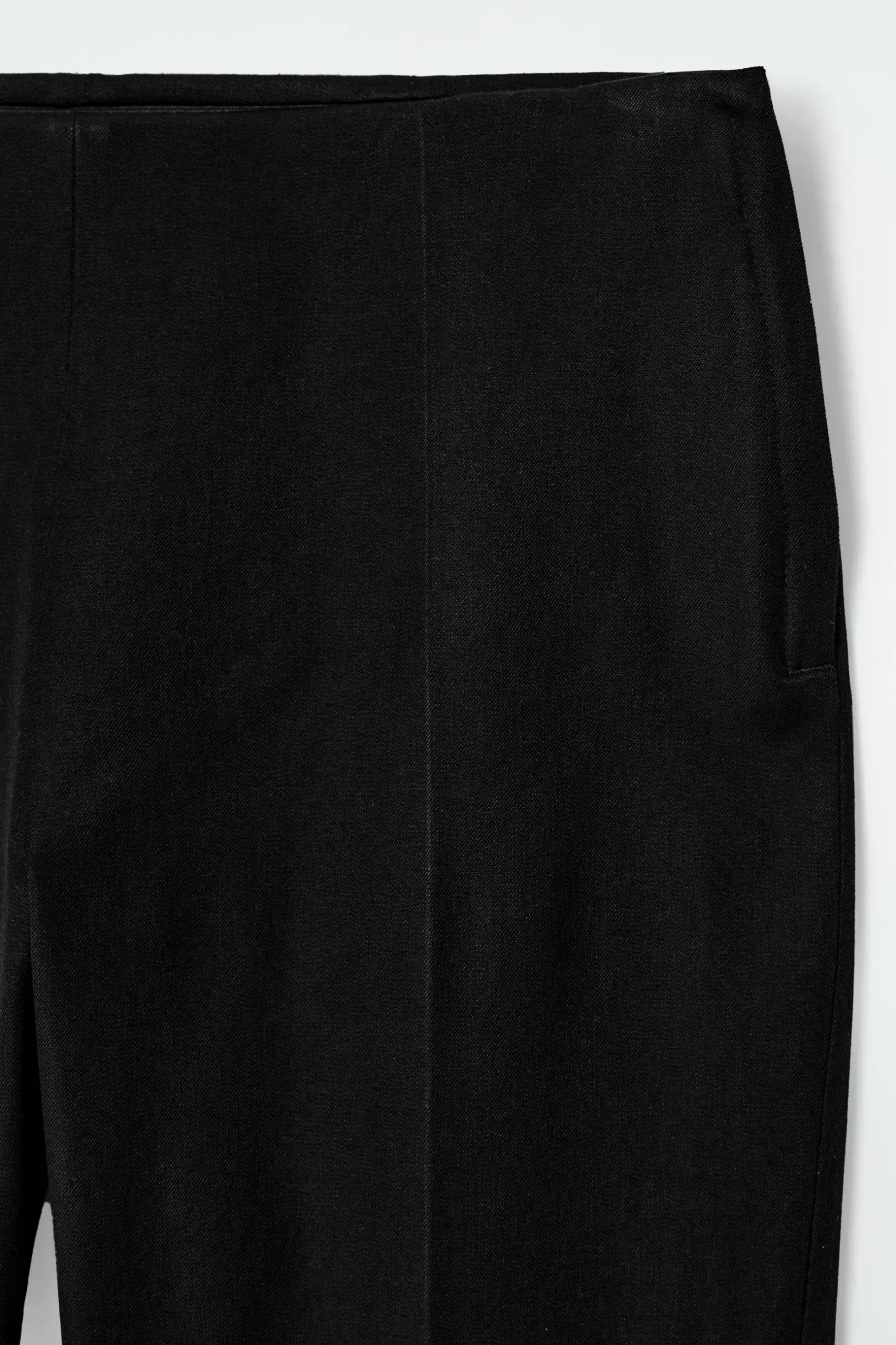 Sale COS SPODNIE CAPRI Z BAWEŁNĄ
