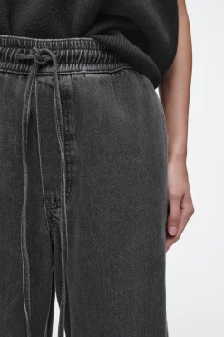 Fashion COS SPODNIE DŻINSOWE Z SZEROKIMI NOGAWKAMI