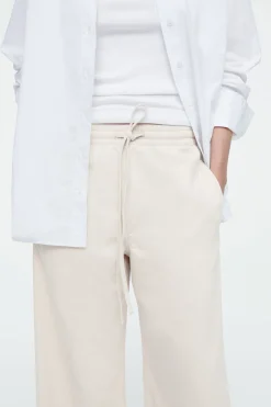 Fashion COS SPODNIE DŻINSOWE Z SZEROKIMI NOGAWKAMI