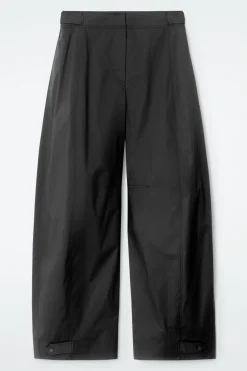 Outlet COS SPODNIE W STYLU UTILITY Z NOGAWKAMI TYPU BARREL