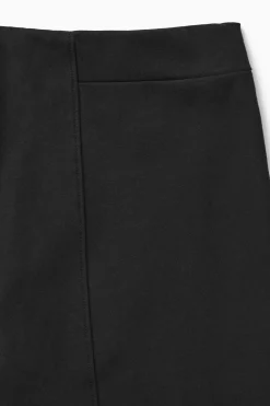 Hot COS SPODNIE Z ROZSZERZANYMI NOGAWKAMI – SLIM FIT