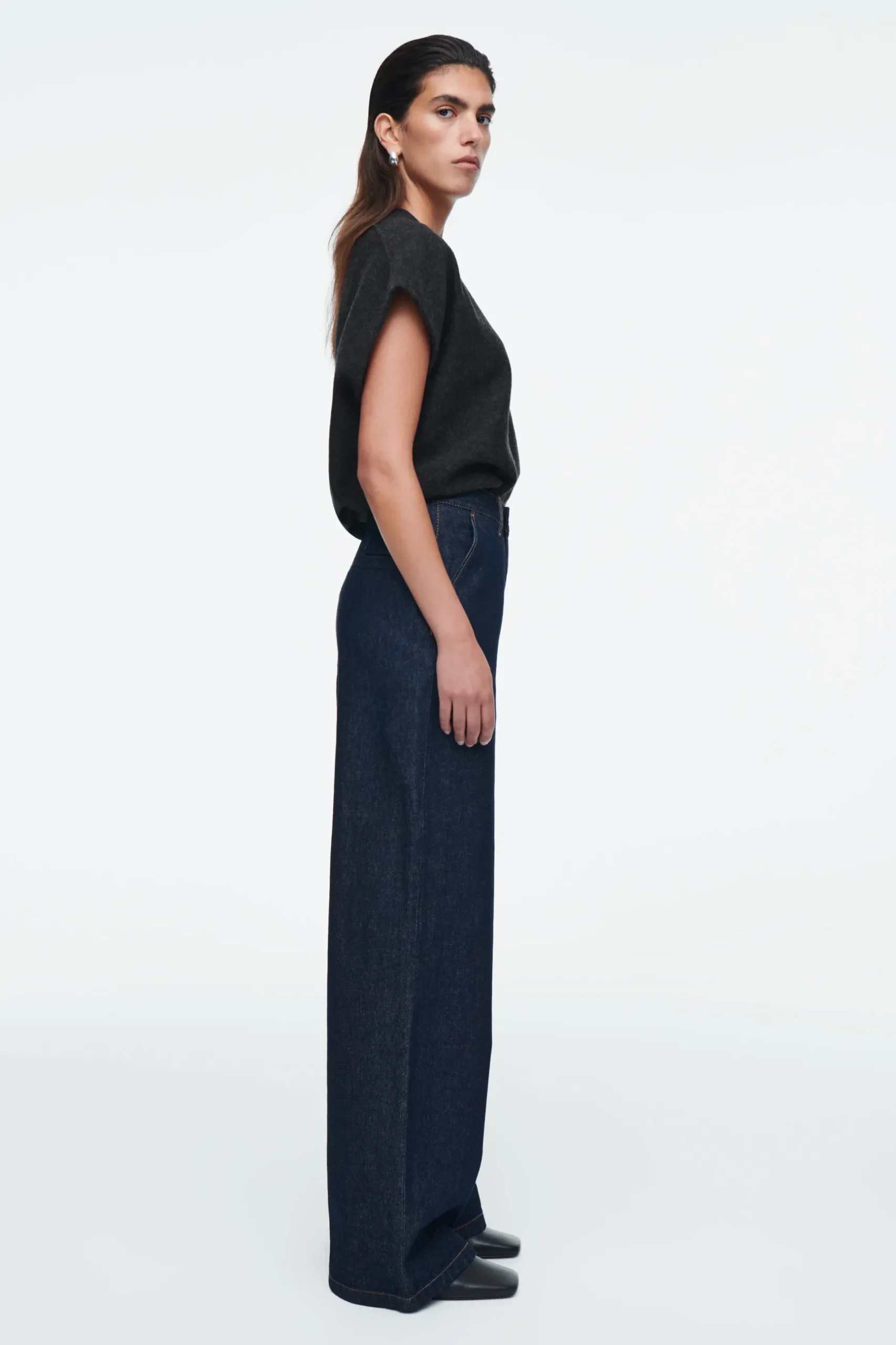 New COS SPODNIE Z SUROWEGO DENIMU