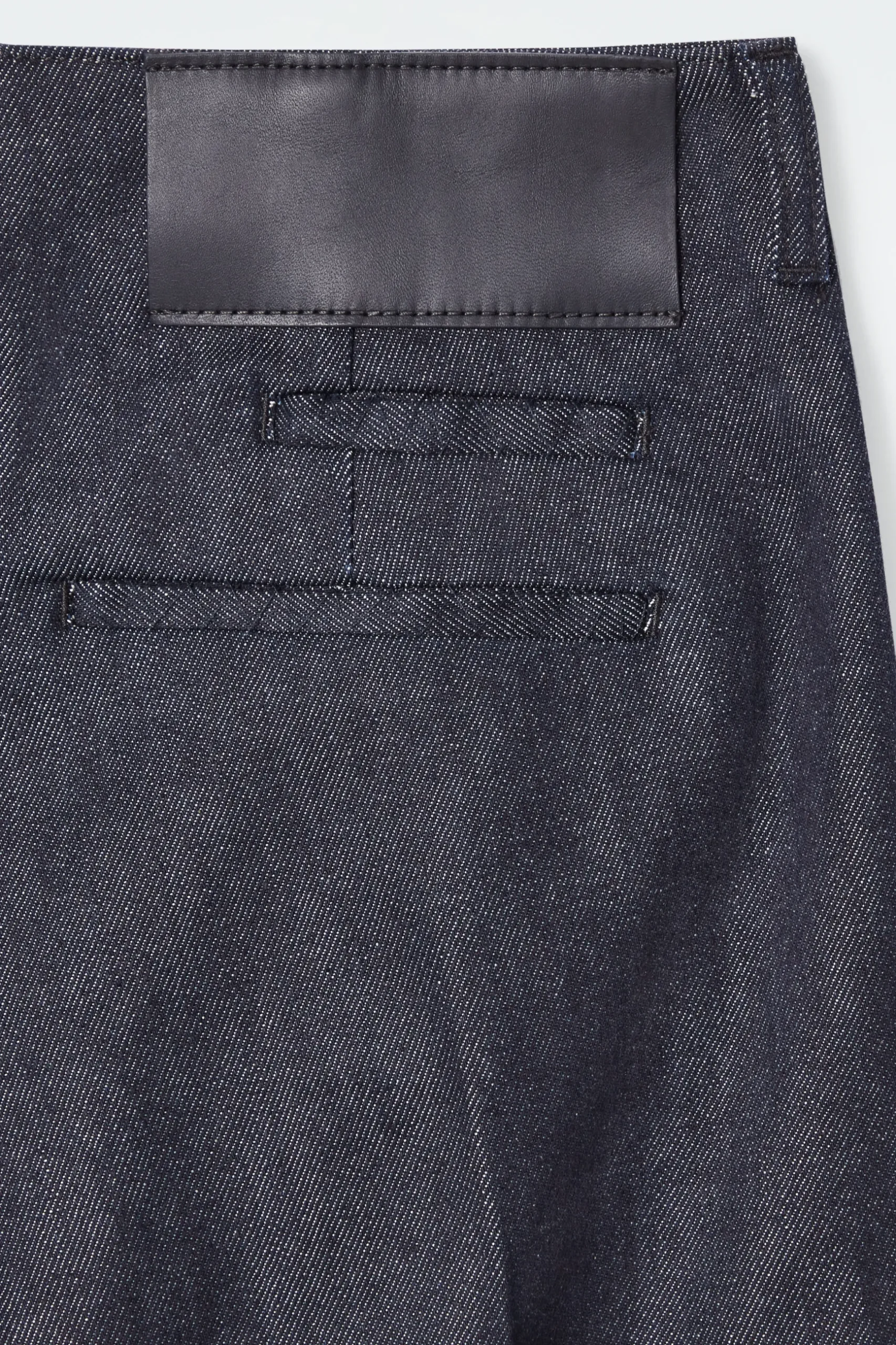 Discount COS SPODNIE Z SUROWEGO DENIMU Z SZEROKIMI NOGAWKAMI