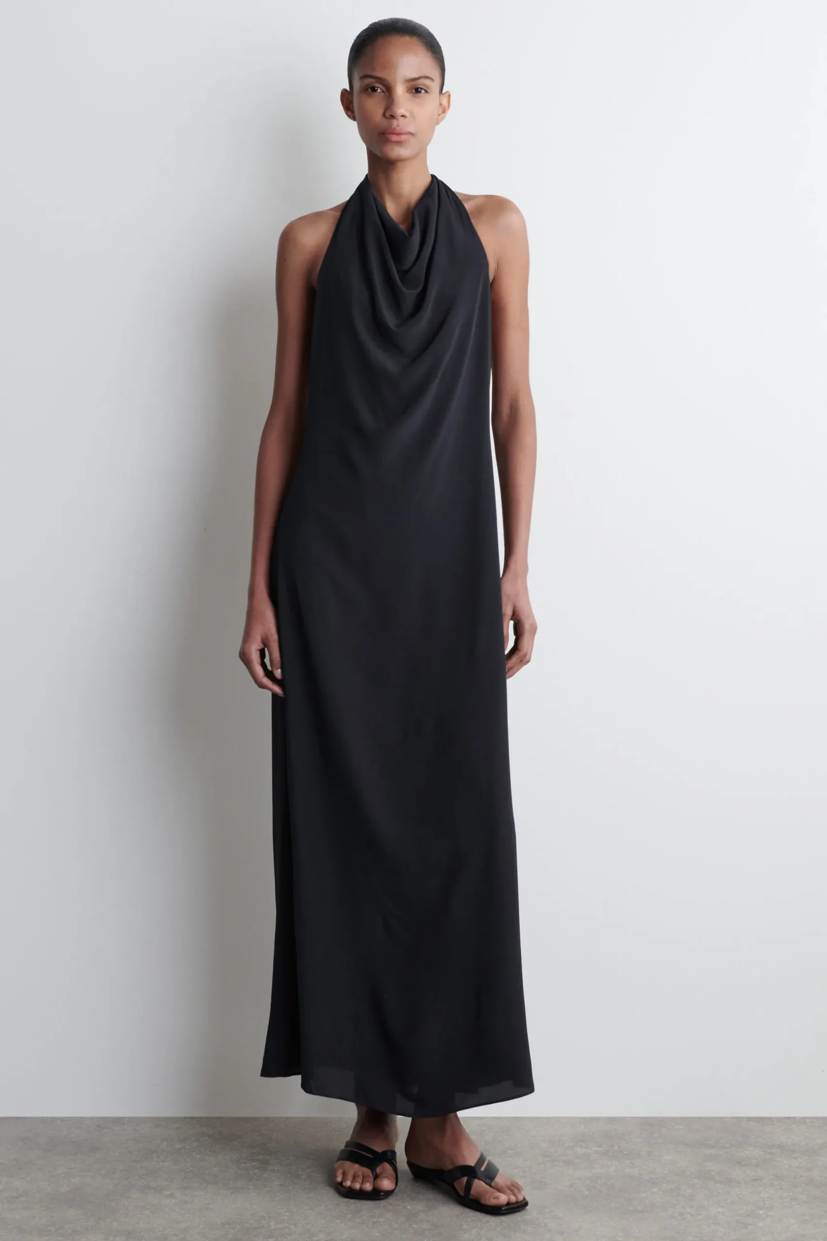 Fashion COS SUKIENKA MAXI Z DEKOLTEM TYPU WODA