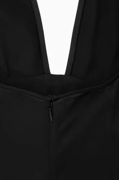 Outlet COS SUKIENKA MAXI Z GŁĘBOKIM WYCIĘCIEM NA PLECACH