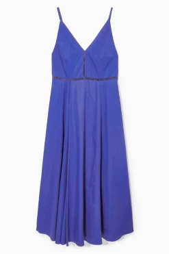 Outlet COS SUKIENKA MIDI TYPU SLIP DRESS Z DEKOLTEM W SEREK