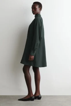 Best COS SUKIENKA MINI Z RĘKAWAMI TYPU DOLMAN