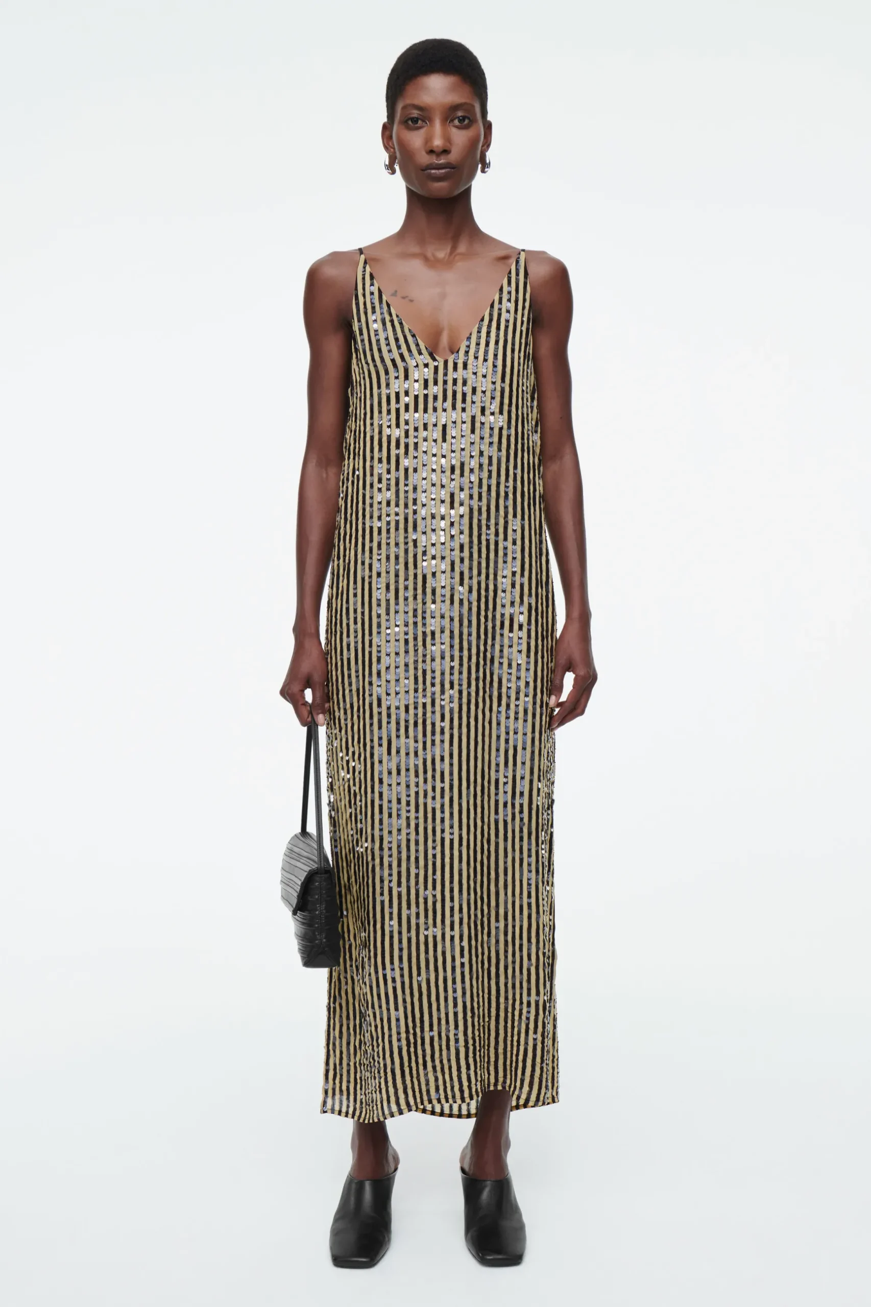 Online COS SUKIENKA TYPU SLIP DRESS W PASKI Z CEKINAMI
