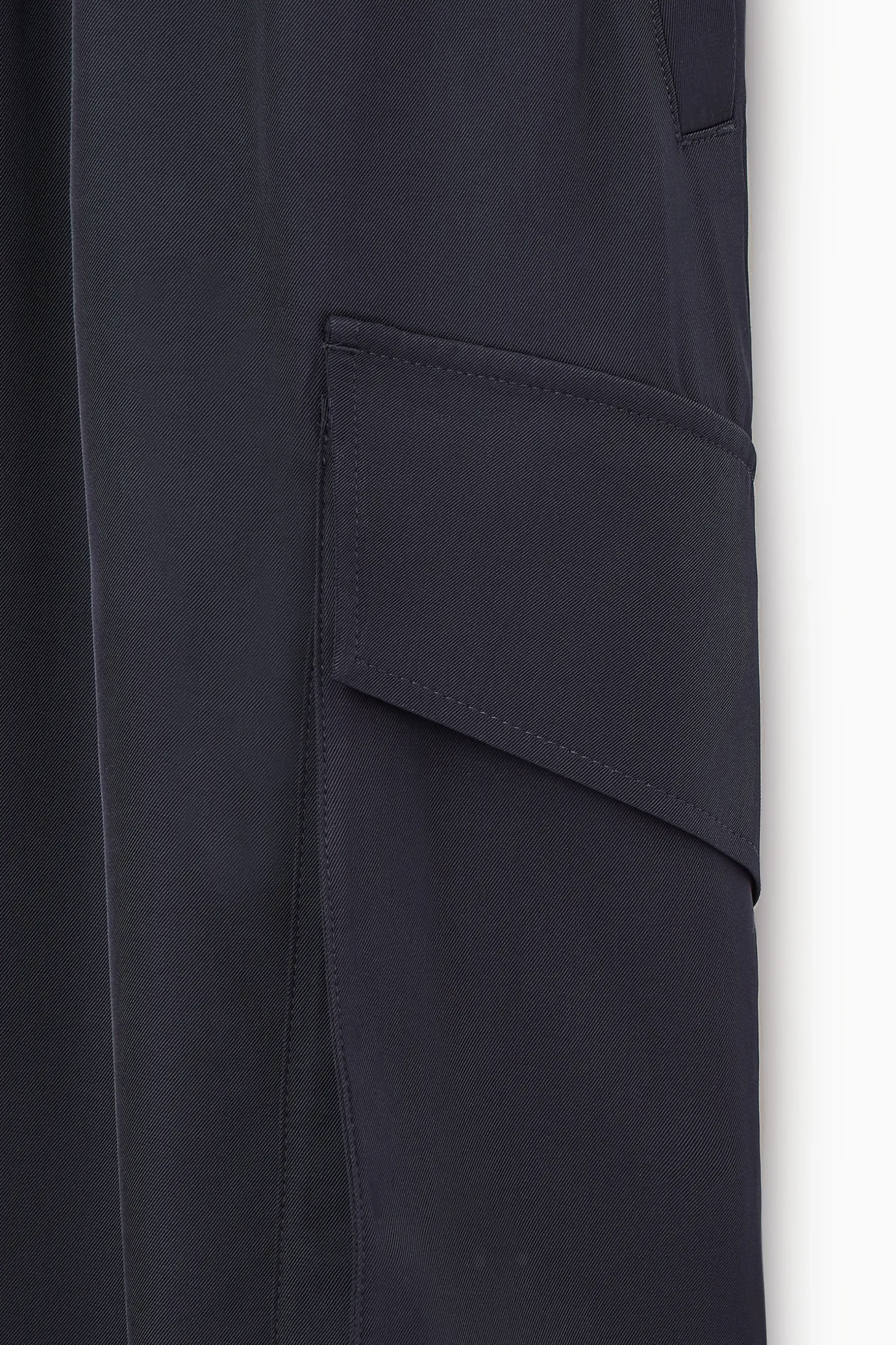 Sale COS SUKIENKA W STYLU UTILITY Z DIAGONALU