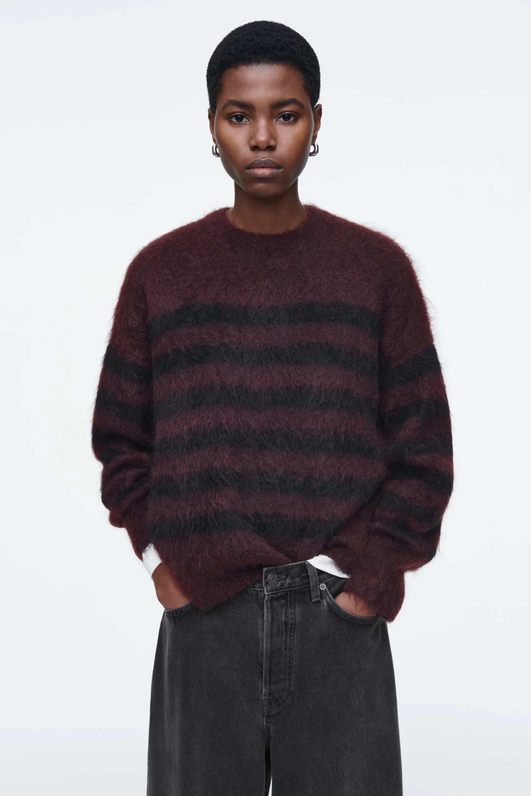 Sale COS SWETER W PASKI ZE SZCZOTKOWANEJ DZIANINY Z MOHEREM