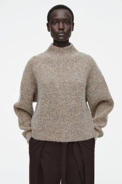 New COS SWETER Z PÓŁGOLFEM Z KONTRASTUJĄCYMI WŁÓKNAMI