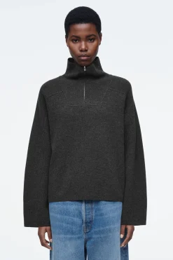 Hot COS SWETER Z WEŁNĄ MERYNOSOWĄ Z KRÓTKIM SUWAKIEM