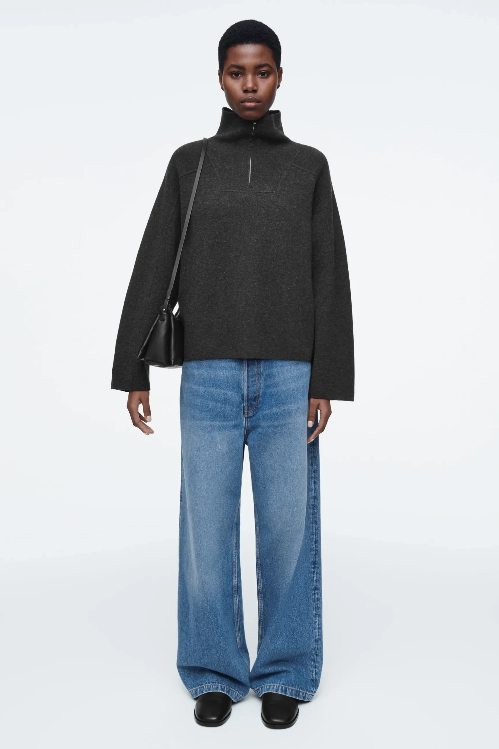 Hot COS SWETER Z WEŁNĄ MERYNOSOWĄ Z KRÓTKIM SUWAKIEM