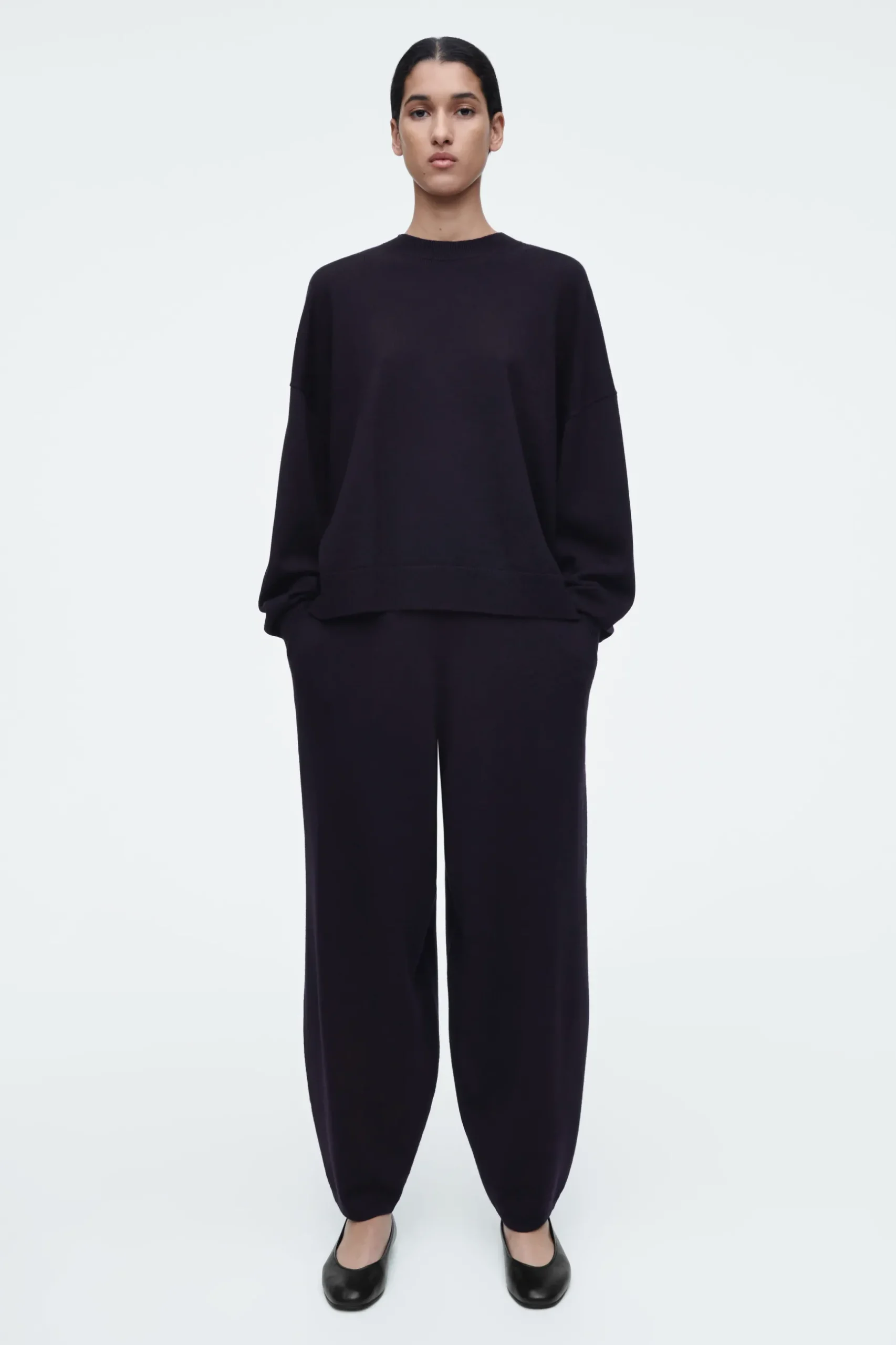 Fashion COS SWETER Z WEŁNY MERYNOSOWEJ Z OKRĄGŁYM DEKOLTEM