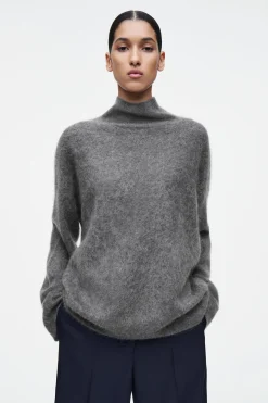 Best COS SWETER ZE SZCZOTKOWANEGO KASZMIRU Z PÓŁGOLFEM