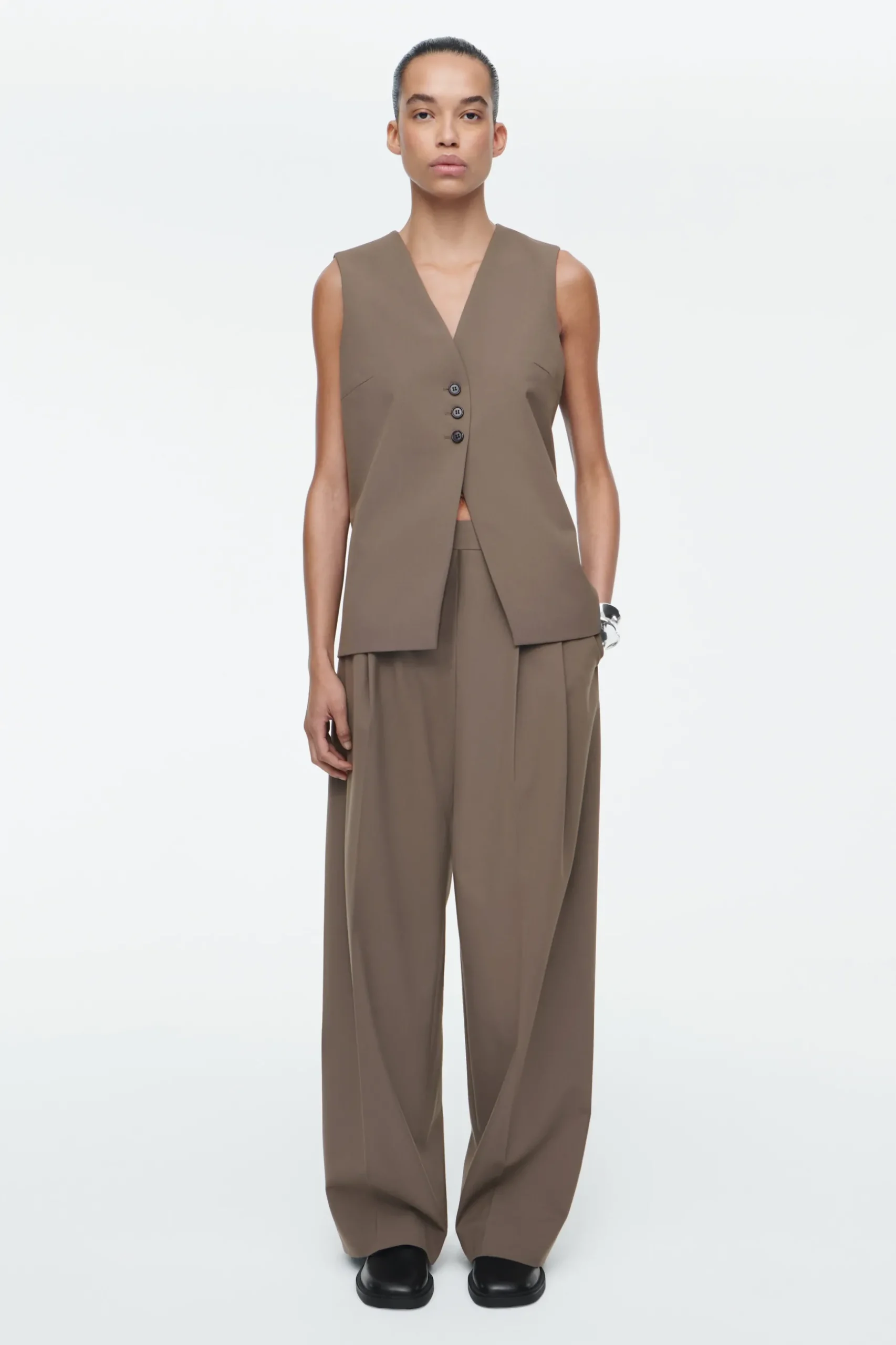 Sale COS SZEROKIE SPODNIE Z DIAGONALU – RELAXED FIT