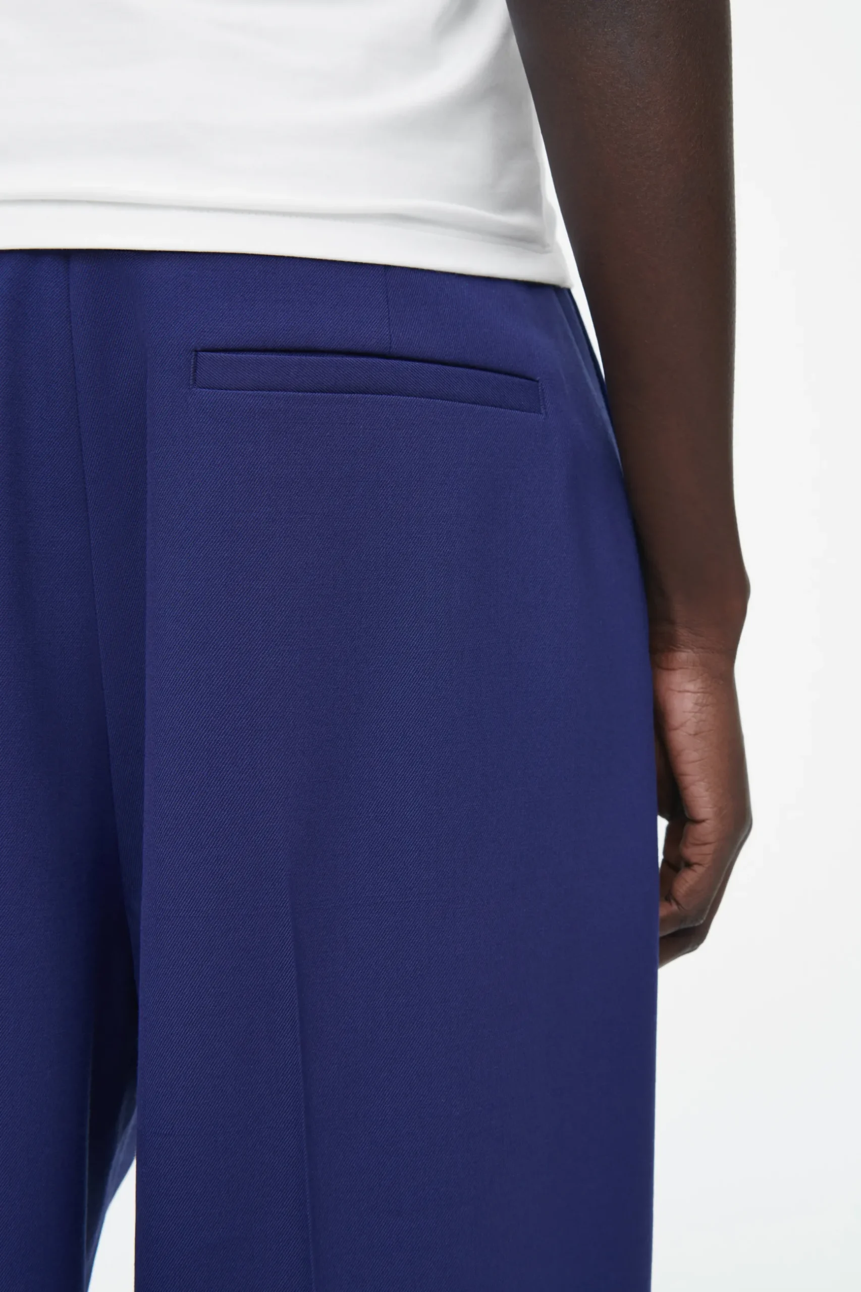 Fashion COS SZEROKIE SPODNIE Z DIAGONALU – RELAXED FIT