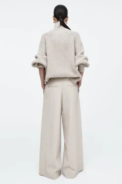Fashion COS SZEROKIE SPODNIE Z MIESZANKI Z WEŁNĄ – RELAXED FIT