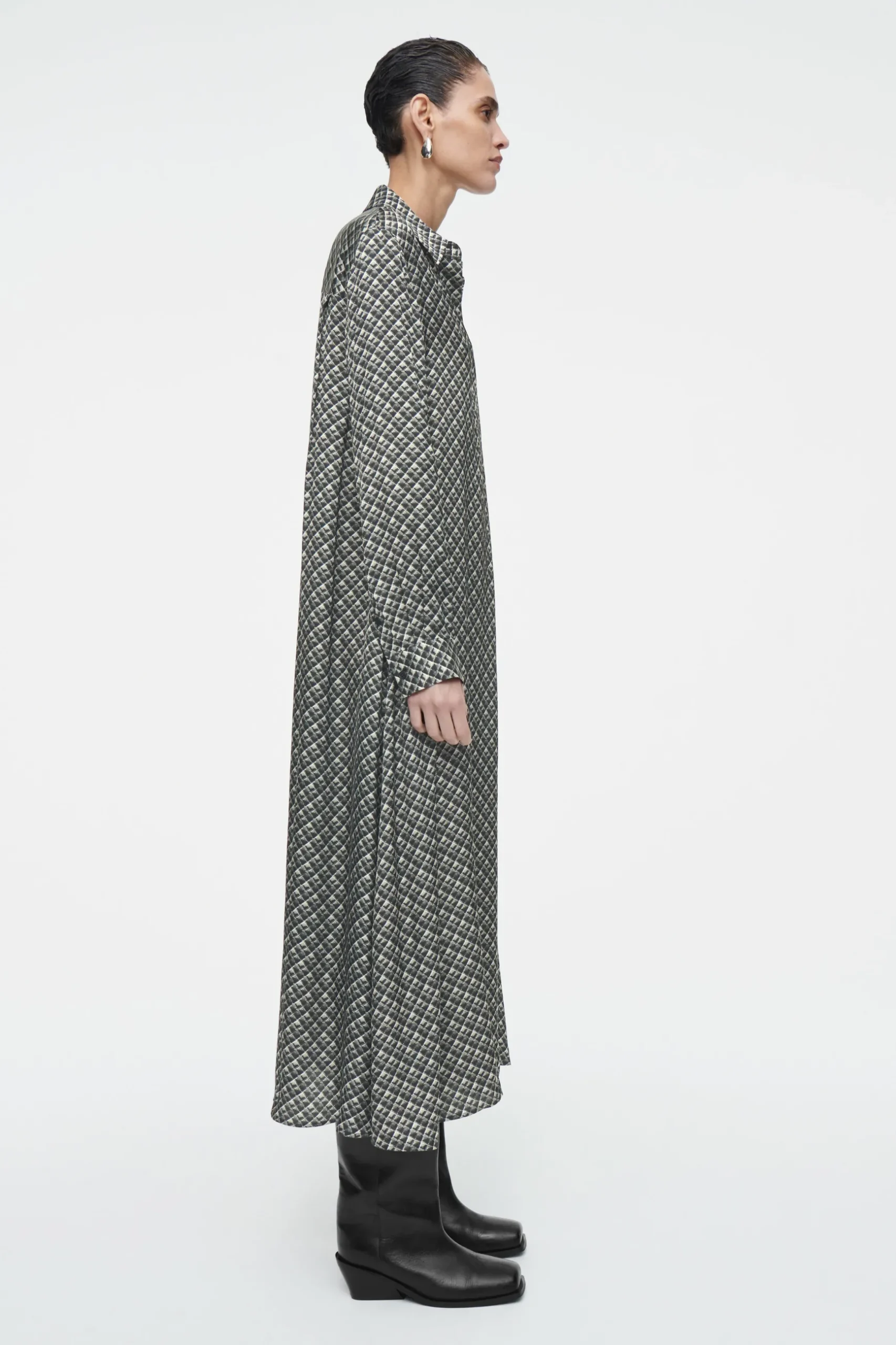 Best COS SZMIZJERKA MAXI W GEOMETRYCZNY WZÓR