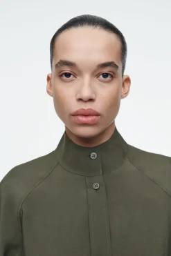 Outlet COS SZMIZJERKA Z PASKIEM W STYLU UTILITY