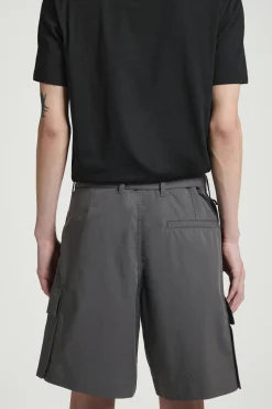 Clearance COS SZORTY CARGO Z PASKIEM Szary