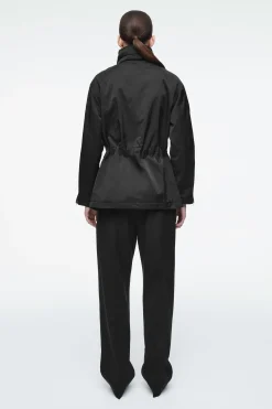New COS TALIOWANA KURTKA W STYLU UTILITY