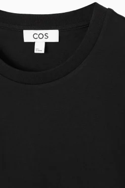 Discount COS TALIOWANY T-SHIRT Z KAPTURKOWYMI RĘKAWAMI