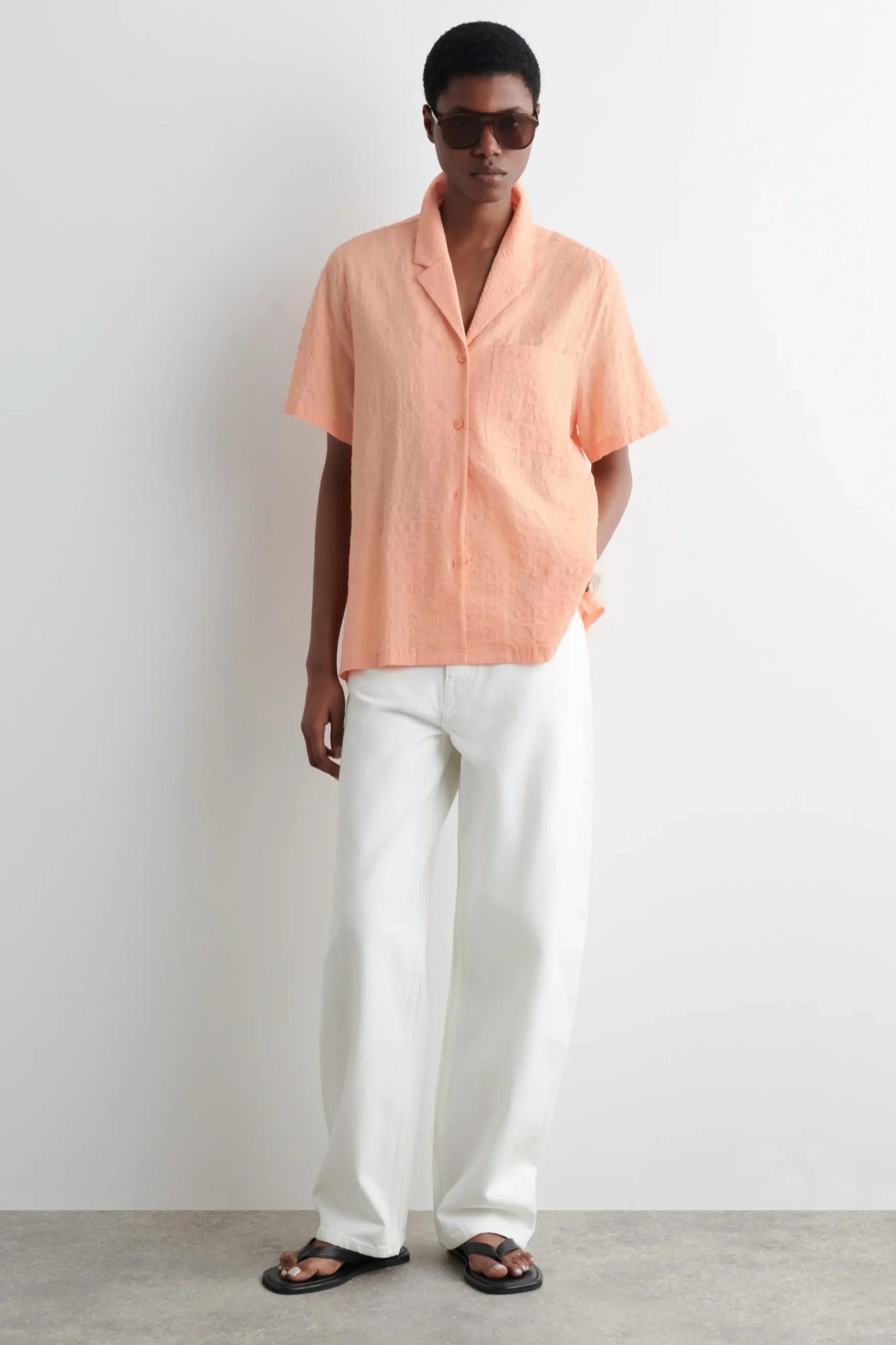 Outlet COS TEXTURED RESORT SHIRT