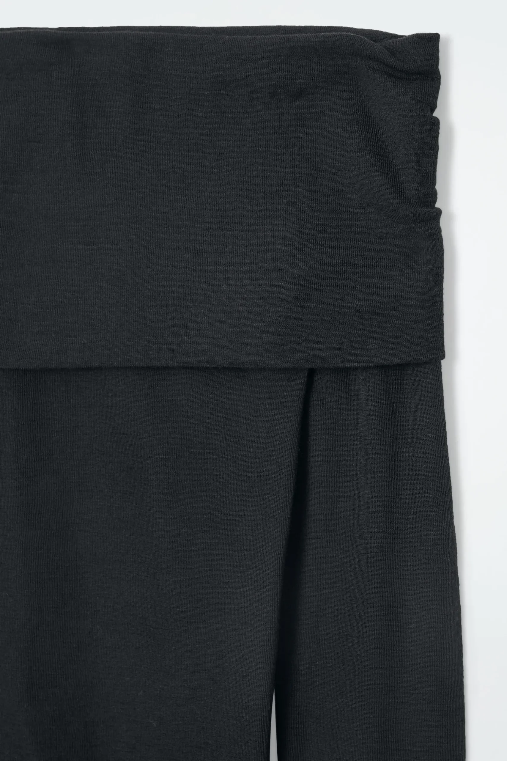 Clearance COS TOP ODSŁANIAJĄCY RAMIONA Z WEŁNY MERYNOSOWEJ