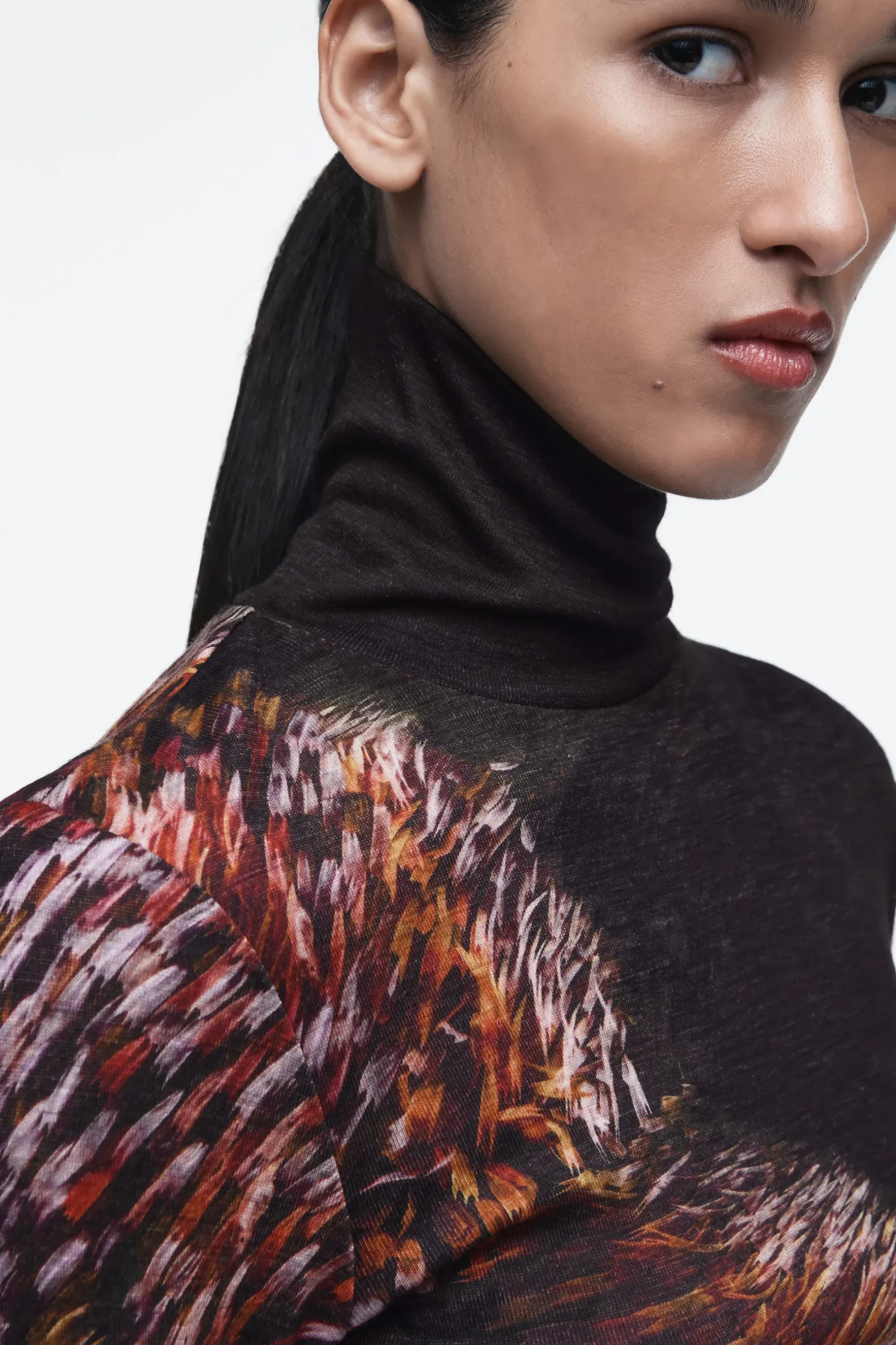 Fashion COS TOP Z WEŁNY MERYNOSOWEJ Z PÓŁGOLFEM