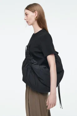 Online COS TOREBKA „CANOPY” TYPU CROSSBODY Z NYLONEM Czarny