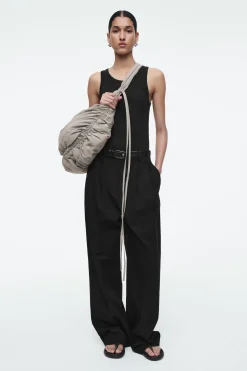 Online COS TOREBKA „CANOPY” TYPU CROSSBODY Z NYLONEM Kamień