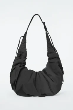 Online COS TOREBKA „CANOPY” TYPU CROSSBODY Z NYLONEM Czarny